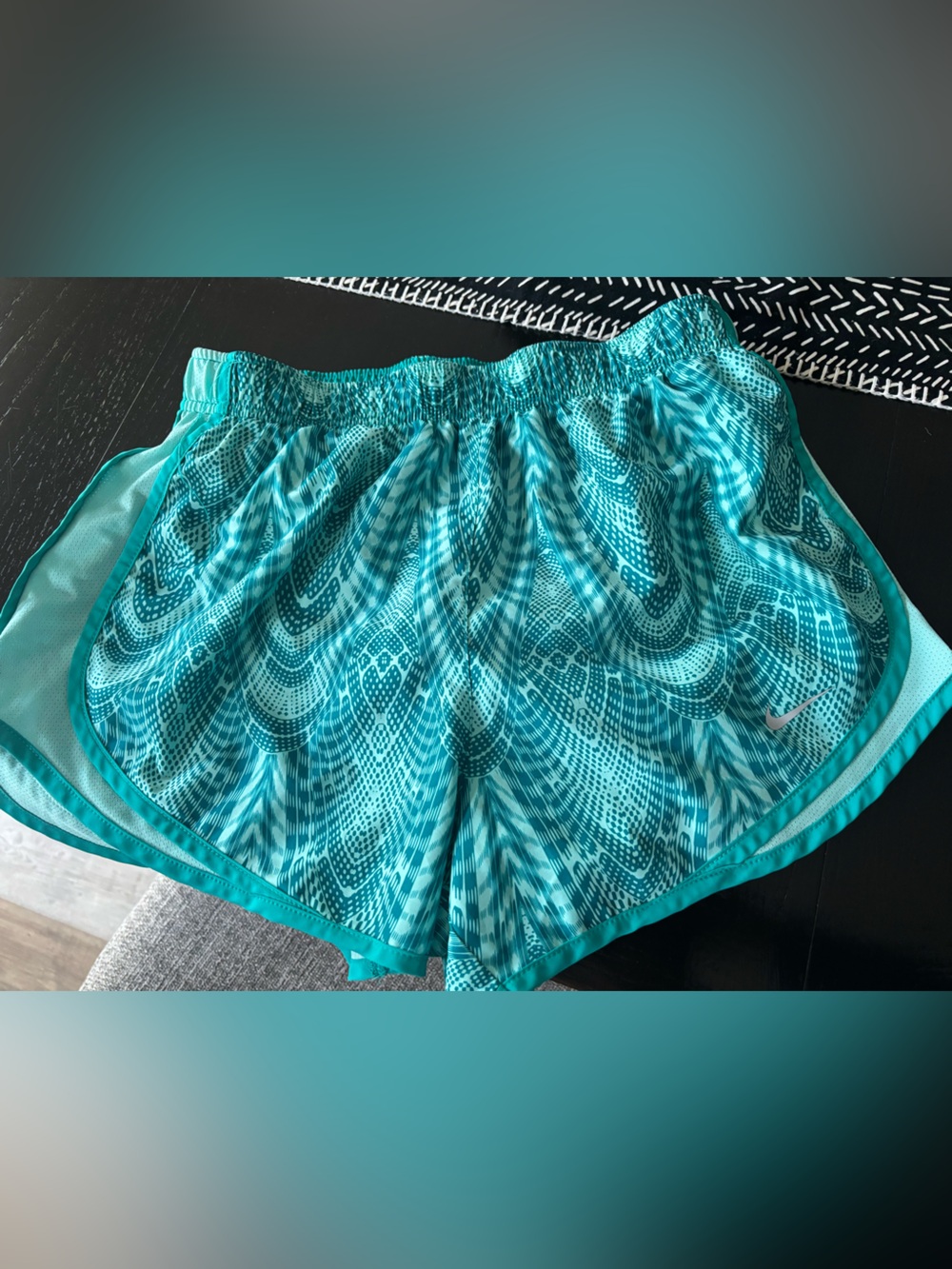 Nike Women's Teal Patterned Swim Cover-Up Shorts